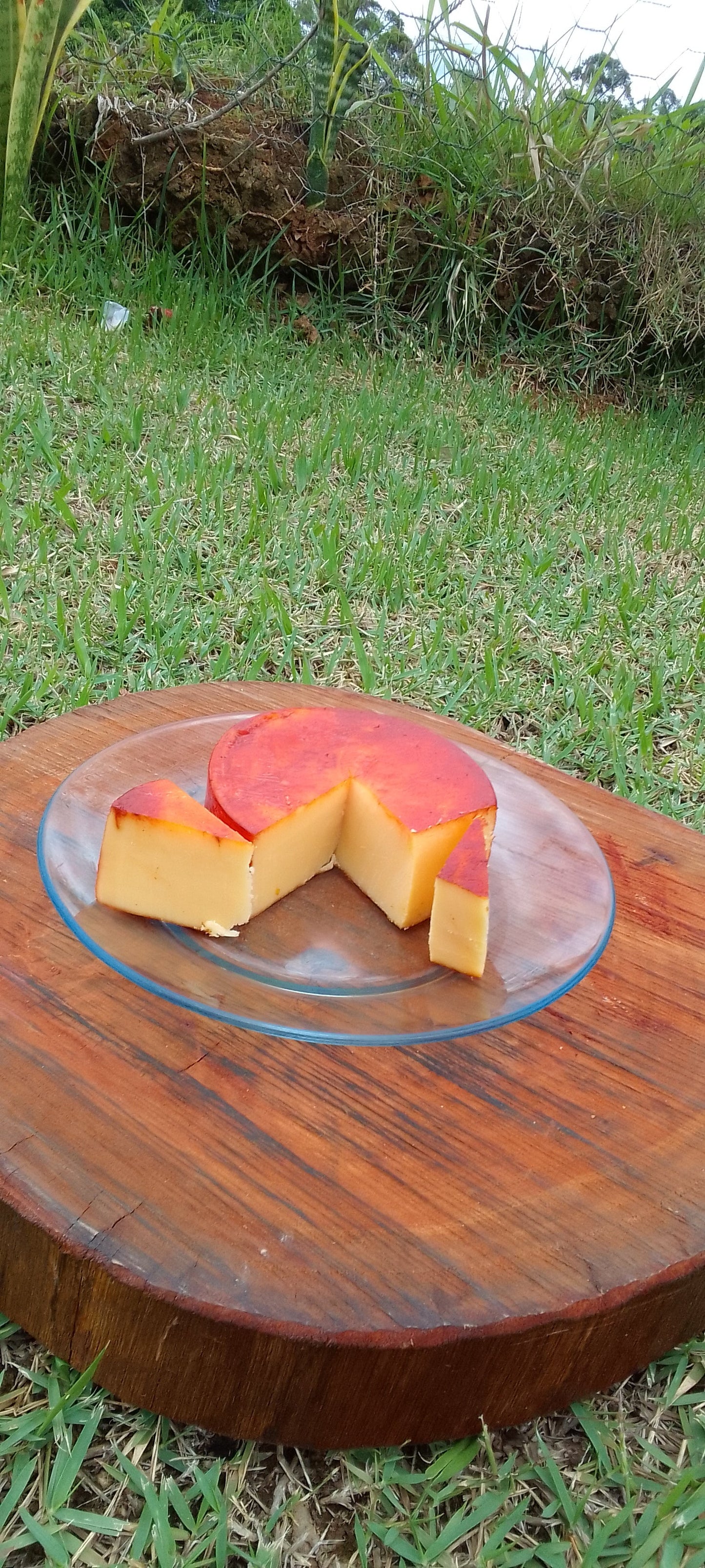 QUEIJO CALAMBAU COM CACHAÇA - 275g